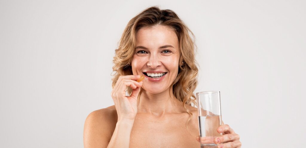 Mulher fazendo terapia hormonal na menopausa